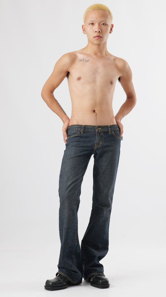 VON DUTCH 2000’S LOGO PATCHWORK JEANS (w27)