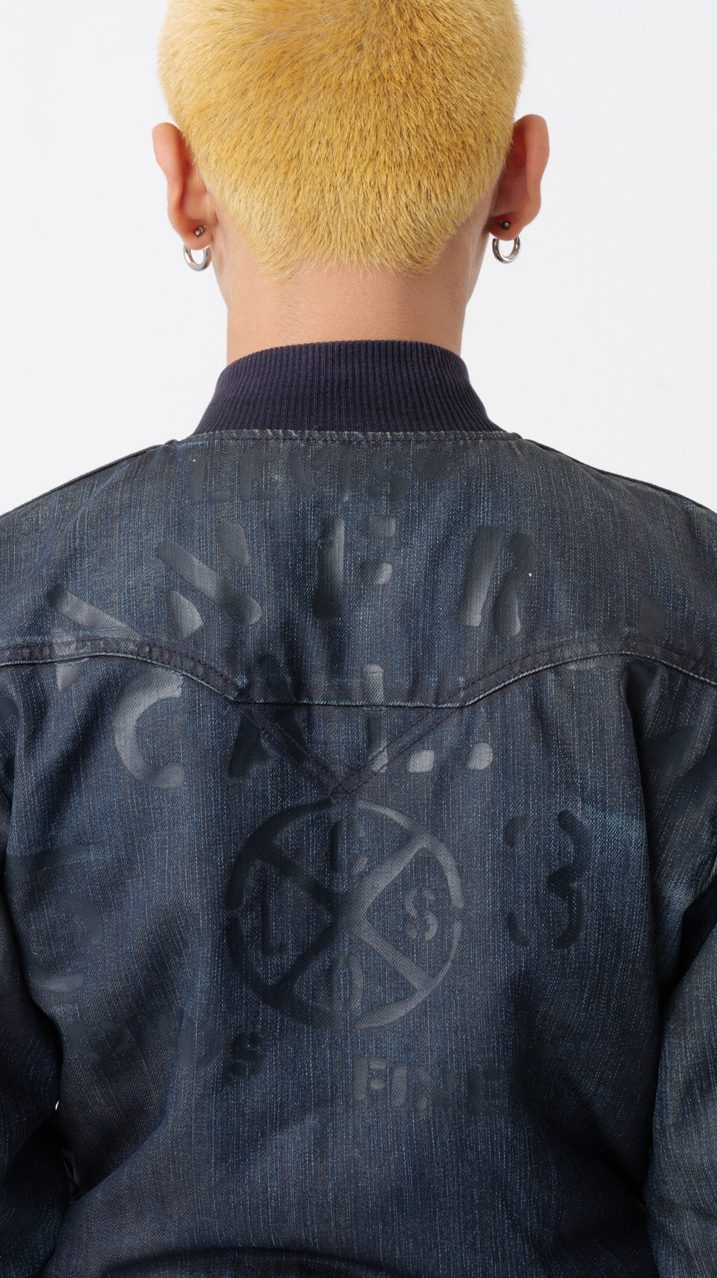 2000’s Levi’s Engineered Denim Jacket (M)