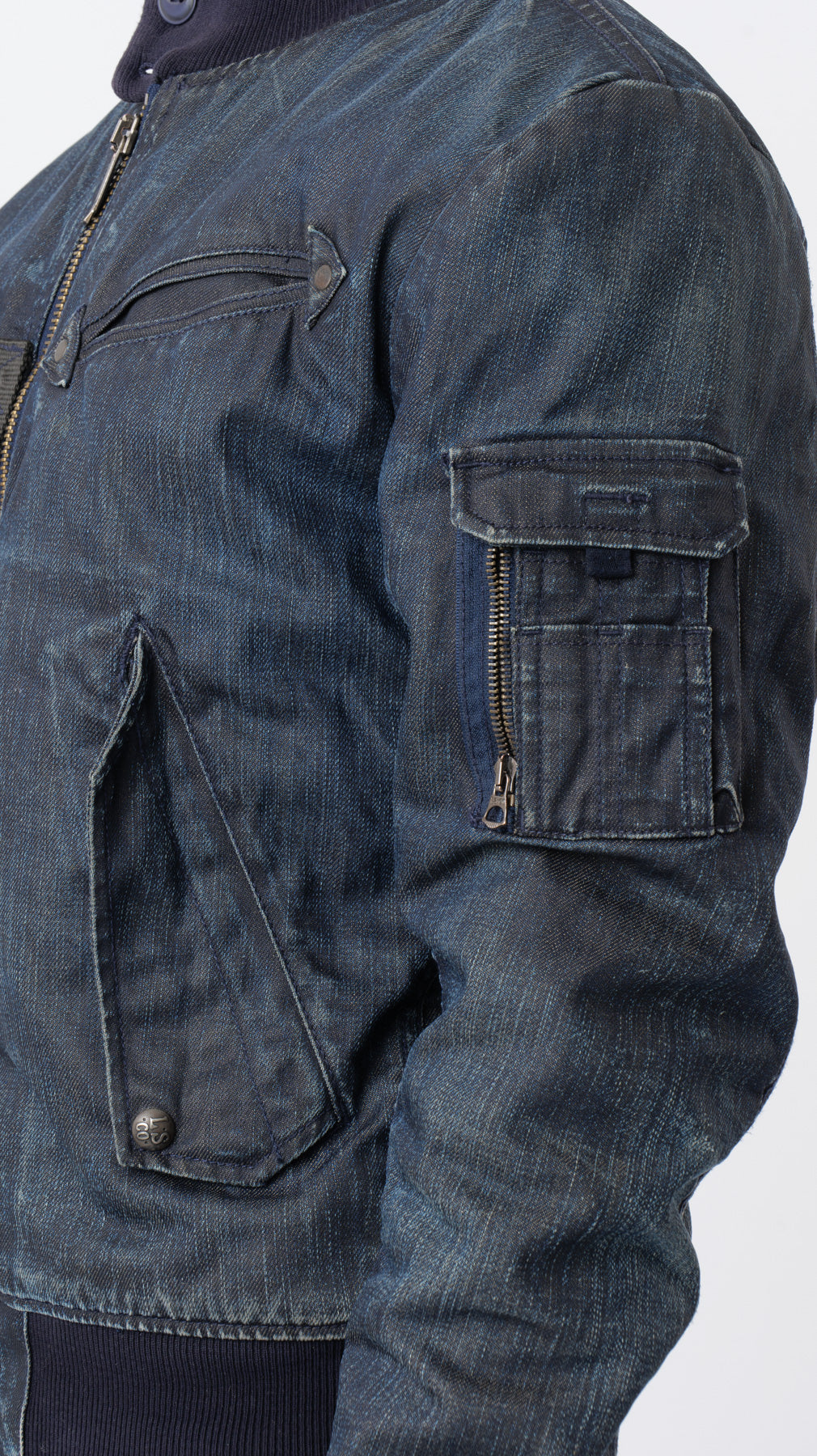 2000’s Levi’s Engineered Denim Jacket (M)