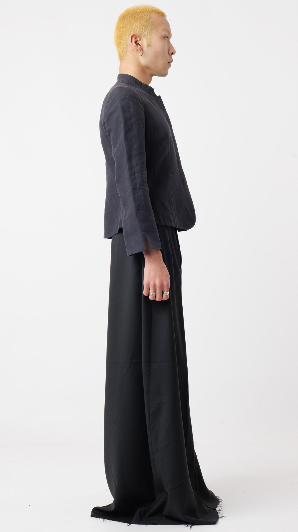 Armani Collezioni 2000’s Cropped Asymmetrical Jacket (S)