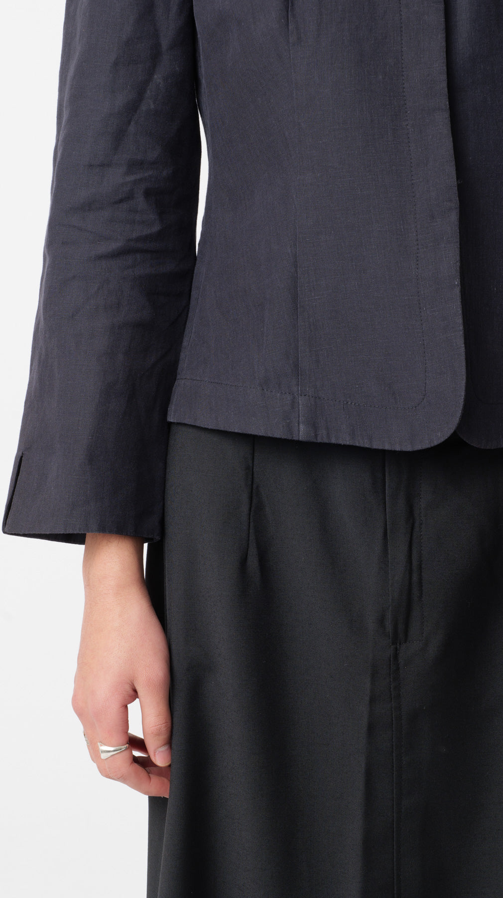 Armani Collezioni 2000’s Cropped Asymmetrical Jacket (S)