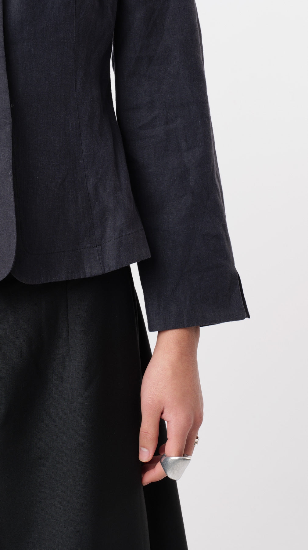 Armani Collezioni 2000’s Cropped Asymmetrical Jacket (S)