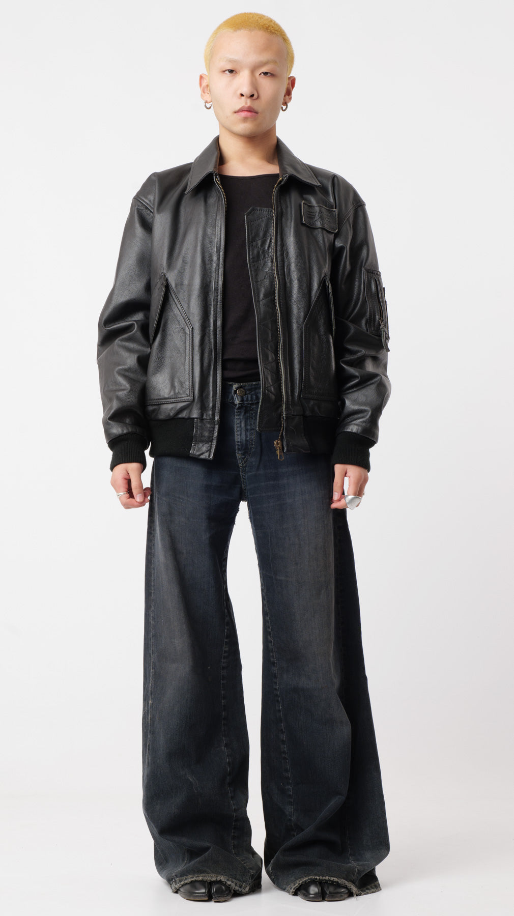 Alpha Industries Flight Leather Bomber Jacket (XL)