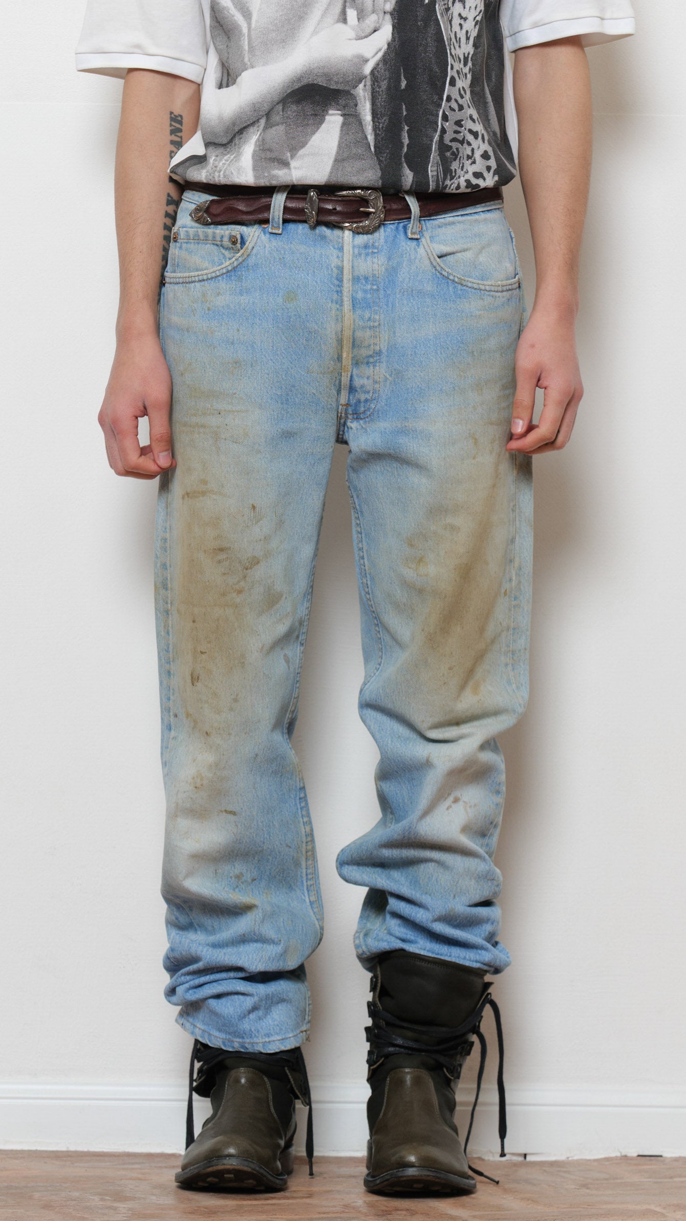 1980’s Levi’s Made in usa dirty jeans