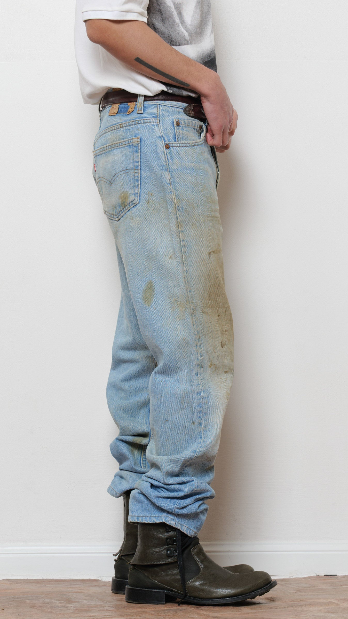 1980’s Levi’s Made in usa dirty jeans