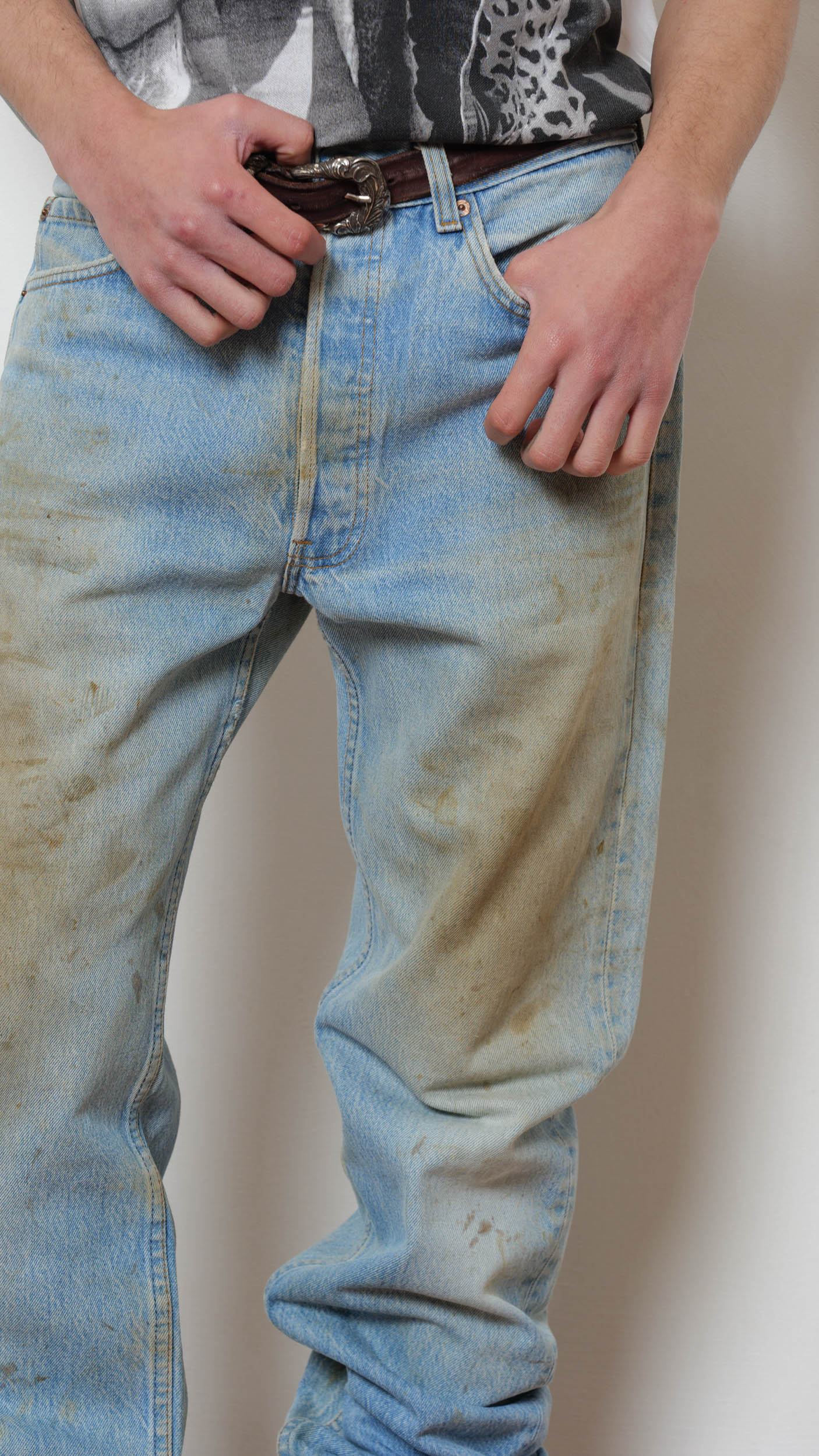1980’s Levi’s Made in usa dirty jeans