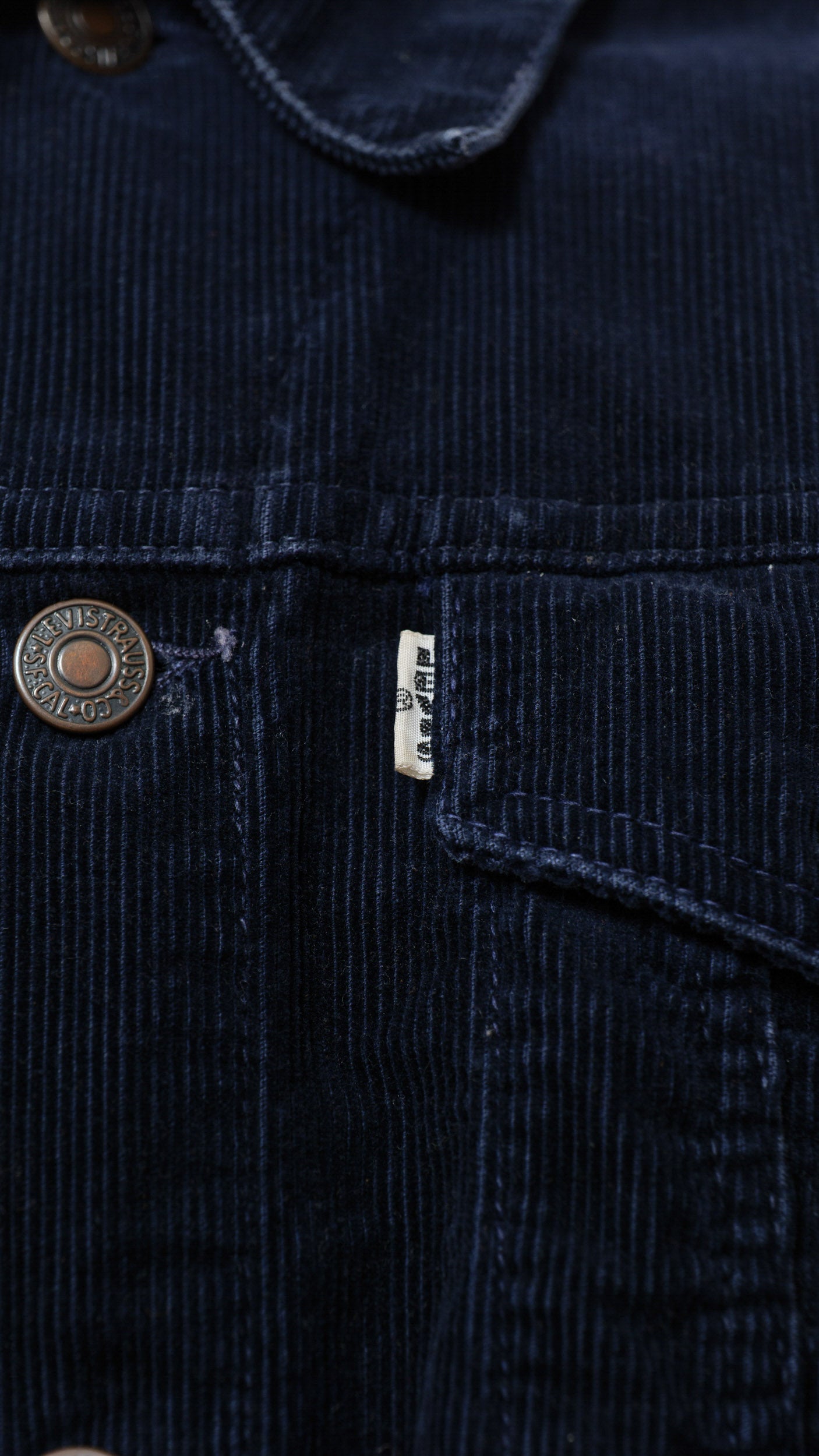 Levi’s 1970’s big E black velvet jacket