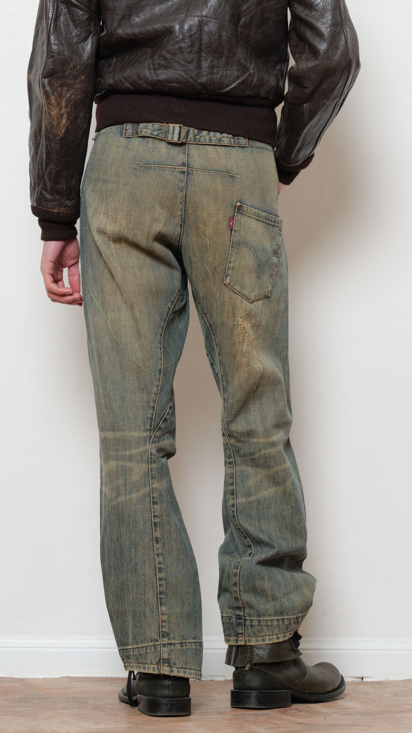 Levi’s engineered distressed sand wash jeans