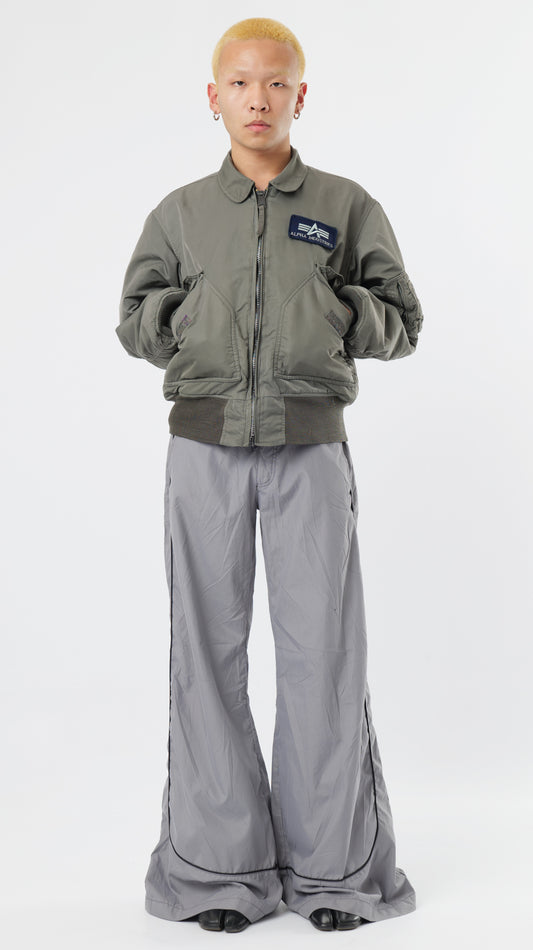 ALPHA INDUSTRIES FLYER BOMBER JACKET (M)
