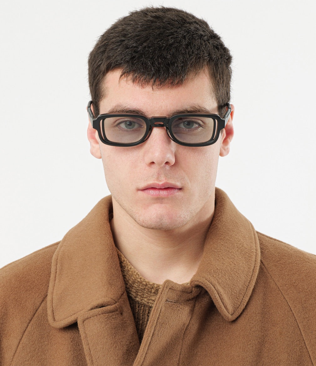 KUBORAUM BERLIN SUNGLASSES & CASE N12