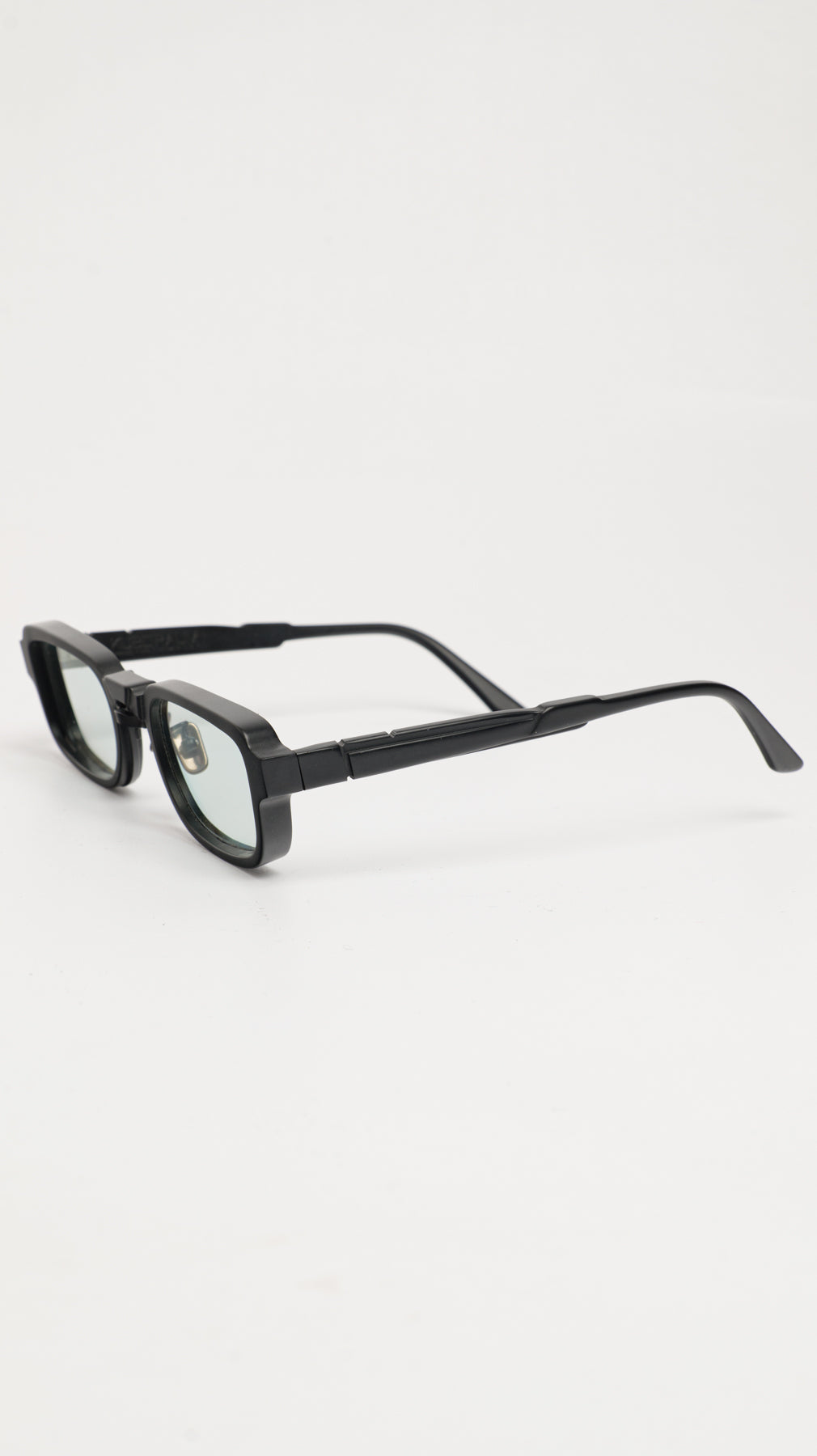 KUBORAUM BERLIN SUNGLASSES & CASE N12