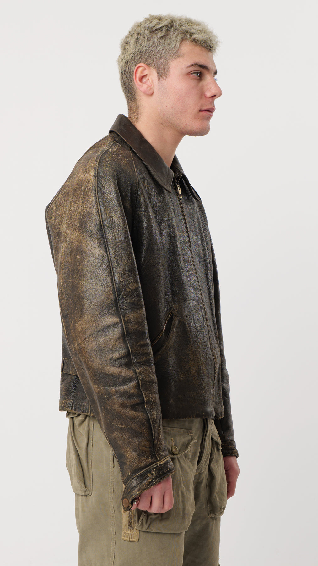 1950s DISTRESSED LEATHER JACKET (M)