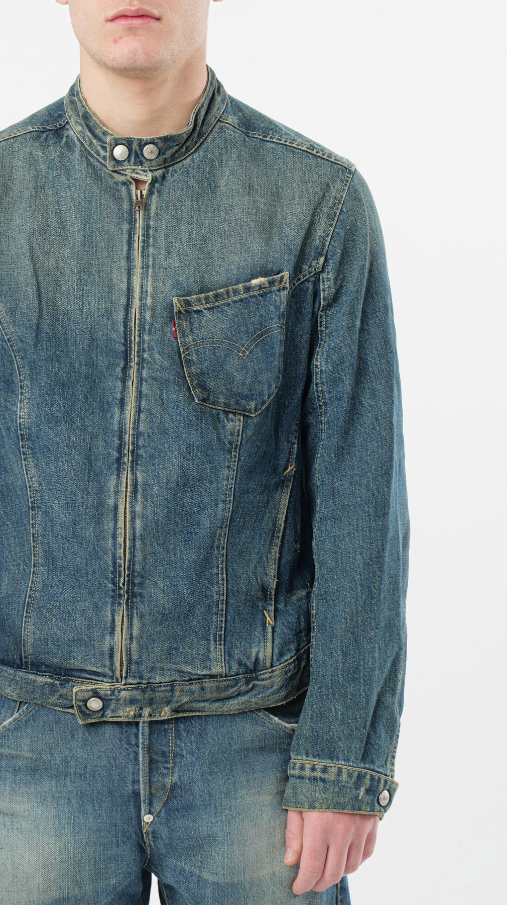 DROP SET LEVI’S ENGINERED ACID WASH (M)