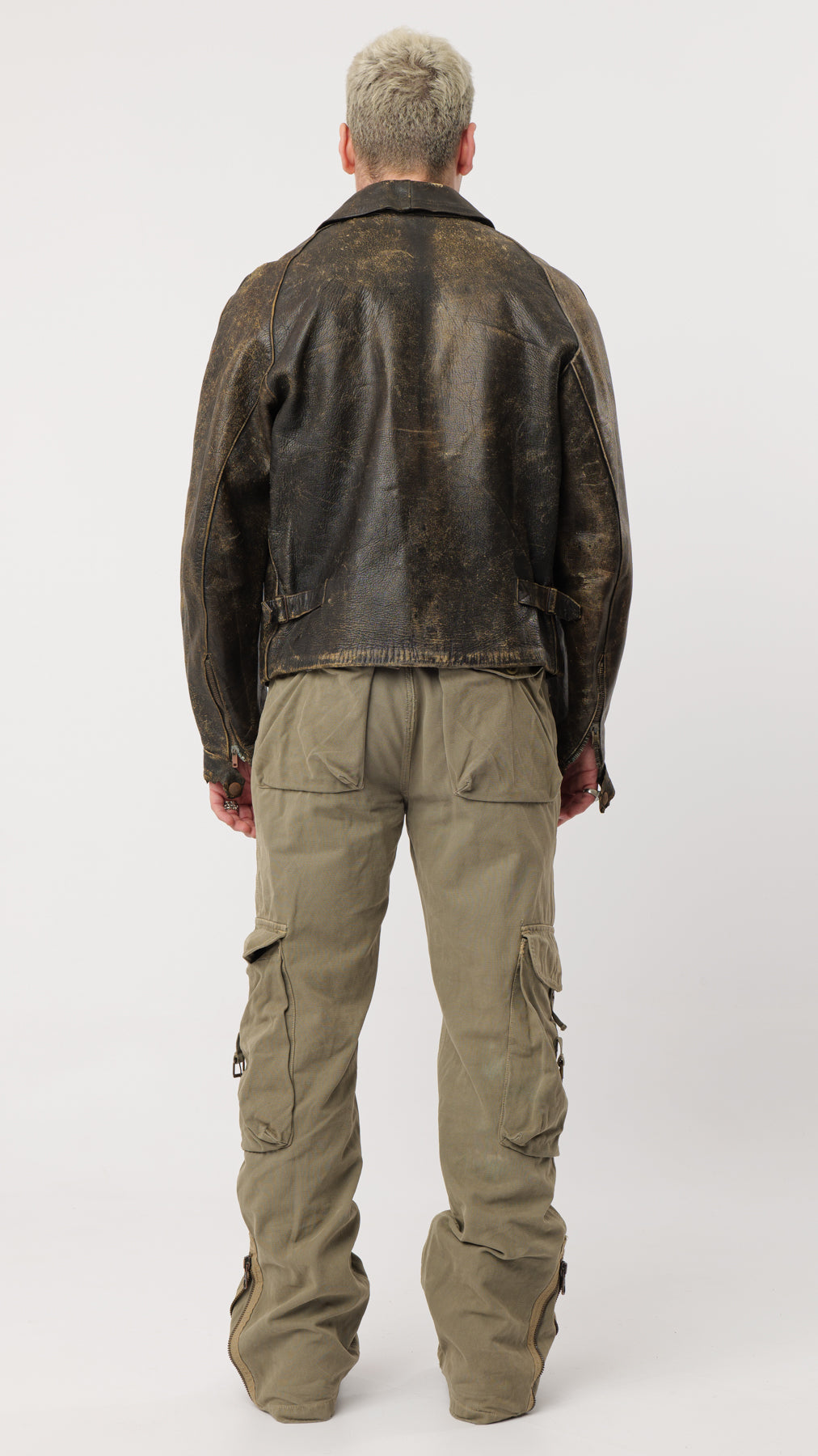 1950s DISTRESSED LEATHER JACKET (M)