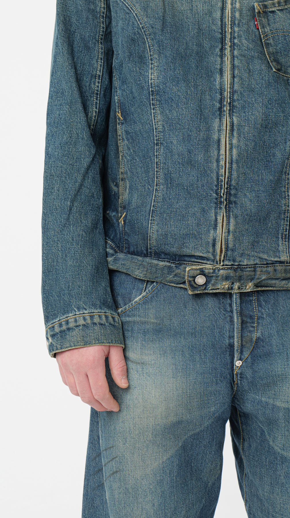 DROP SET LEVI’S ENGINERED ACID WASH (M)